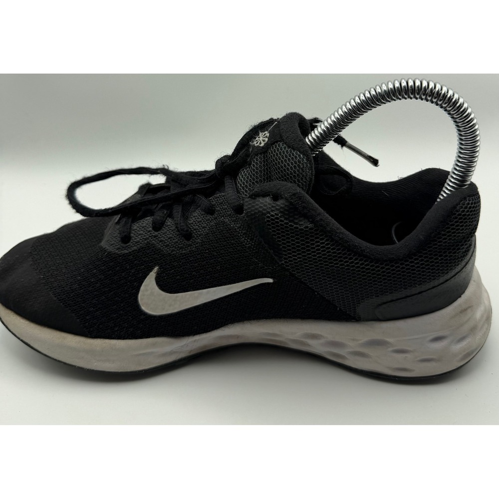 Nike Revolution 6 Next Nature Kids 3.5Y Black White Good DD1096-003 Running Shoe